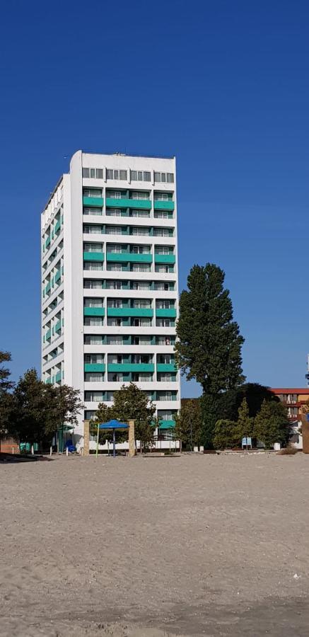 Hotel Riviera Mamaia Exterior foto
